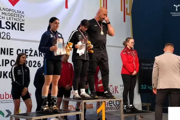 Sukces Wiktorii Frieske – srebrny medal w podnoszeniu ciężarów na Olimpiadzie Młodzieży