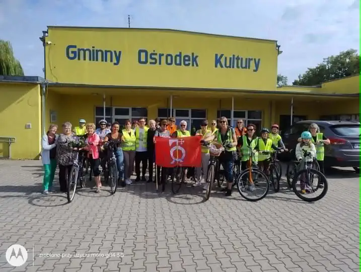Rowerowa wyprawa do Sielca: historia, przyroda i wspólne biesiadowanie