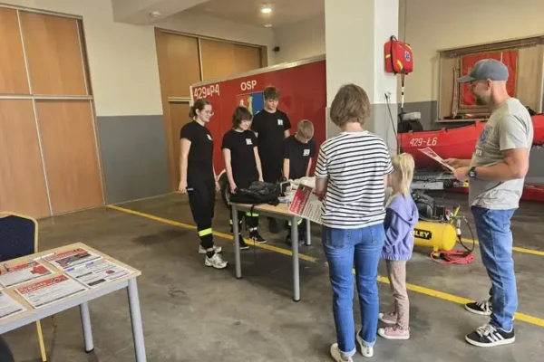 Krajowy Trening Reagowania w Mieleszynie – mieszkańcy uczyli się, jak przygotować się na zagrożenia