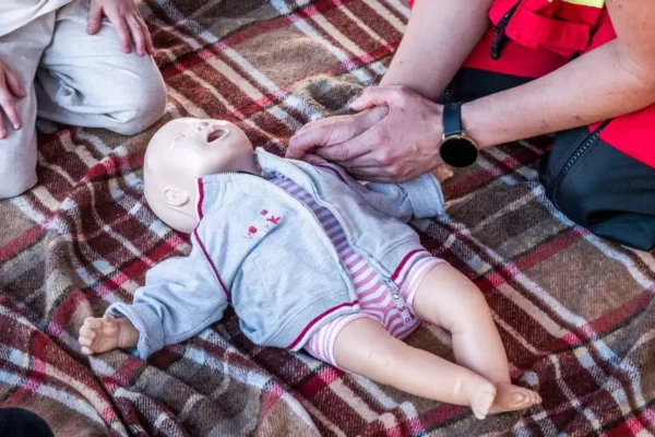Pracownicy Urzędu w Skokach przeszli szkolenie z pierwszej pomocy i gotowości kryzysowej