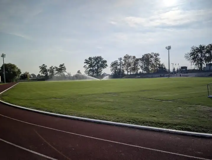 Gołańcz: nowoczesny system nawadniania na stadionie już działa